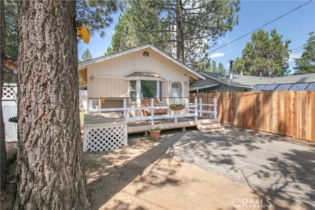Detail Gallery Image 1 of 1 For 863 a Ln, Big Bear City,  CA 92314 - 1 Beds | 1 Baths