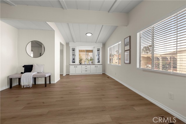 Detail Gallery Image 7 of 33 For 307 S Smith Ave #5,  Corona,  CA 92882 - 2 Beds | 2 Baths