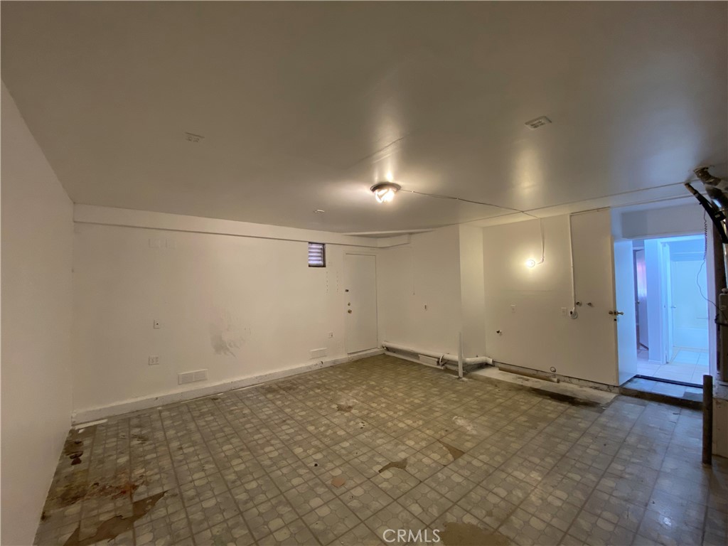 MLS #DW25050723 image #11