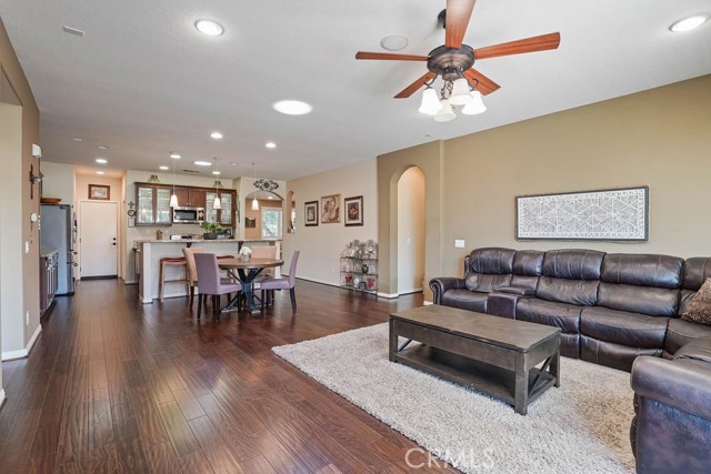 Detail Gallery Image 9 of 47 For 32004 Teal Ct, Yucaipa,  CA 92399 - 4 Beds | 2 Baths