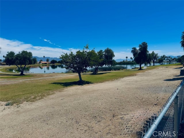 44040 Shadow Way, Desert Center CA: https://media.crmls.org/medias/62823abe-48c2-4df0-be86-bcadaa4638f2.jpg