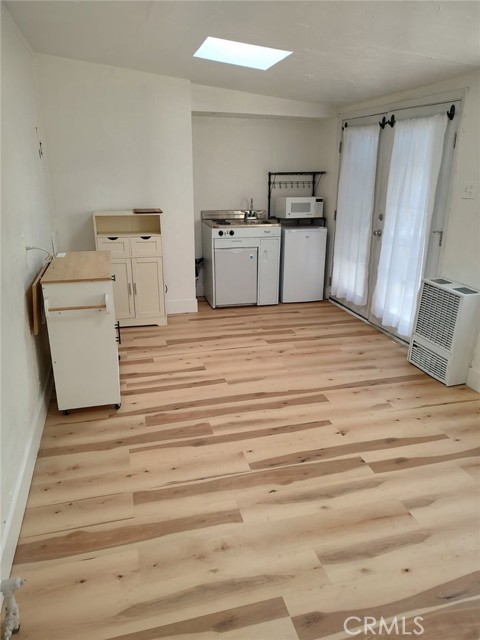 226 Montecito Avenue, Pismo Beach CA: https://media.crmls.org/medias/6282a22a-6fad-4467-9ab5-8b9a7f4b3879.jpg