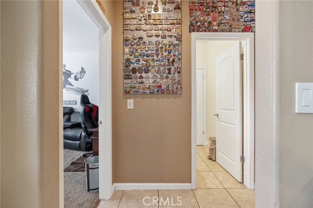 863 Legacy Drive, Lemoore CA: https://media.crmls.org/medias/62830d14-3f2f-49ba-87bf-ae9b2d2547dd.jpg