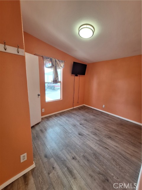 350 E San Jacinto Avenue, Perris CA: https://media.crmls.org/medias/6283cb0b-7ec0-41ea-a68e-eefcfd5d2e5d.jpg