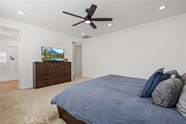 Detail Gallery Image 16 of 38 For 30024 Chestnut Ln, Castaic,  CA 91384 - 3 Beds | 2/1 Baths