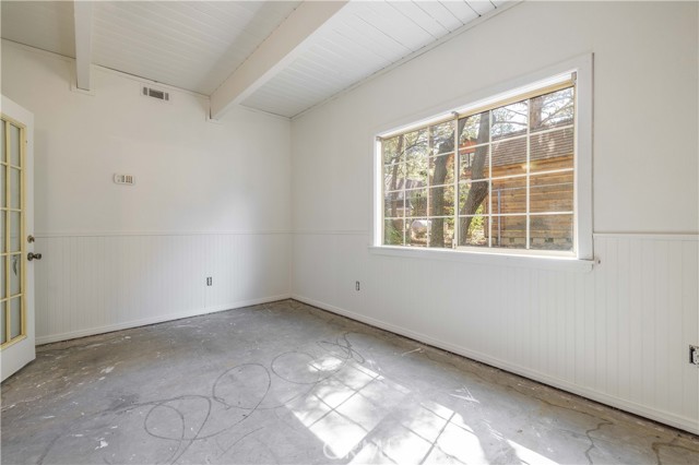 Detail Gallery Image 19 of 35 For 600 Moreno Ln, Sugarloaf,  CA 92386 - 4 Beds | 2 Baths