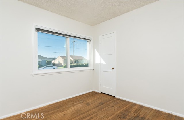 Detail Gallery Image 17 of 31 For 10515 Lanark, Sun Valley,  CA 91352 - 3 Beds | 1 Baths