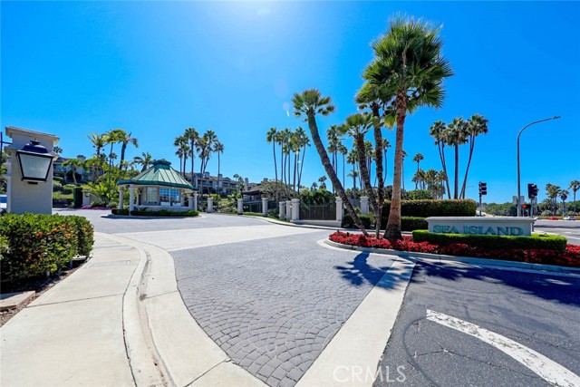 Detail Gallery Image 37 of 44 For 90 Ocean Vista, Newport Beach,  CA 92660 - 2 Beds | 2/1 Baths