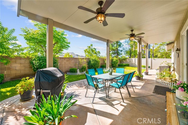 40026 Stowe Road, Temecula CA: https://media.crmls.org/medias/62879d5d-6076-4a8d-acaa-1f901b8dcced.jpg