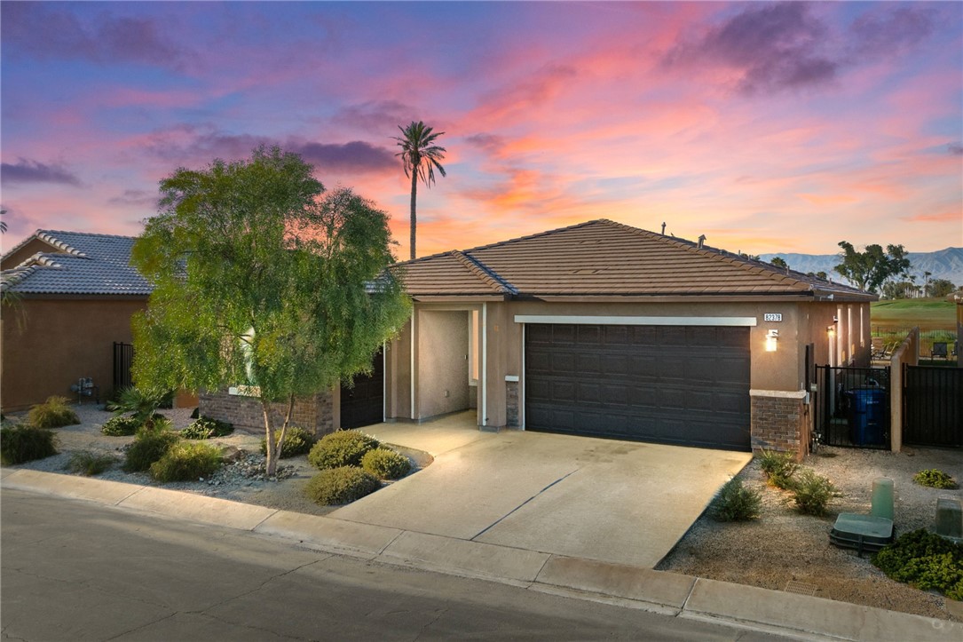 Detail Gallery Image 1 of 49 For 82378 Odlum Dr, Indio,  CA 92201 - 3 Beds | 3 Baths