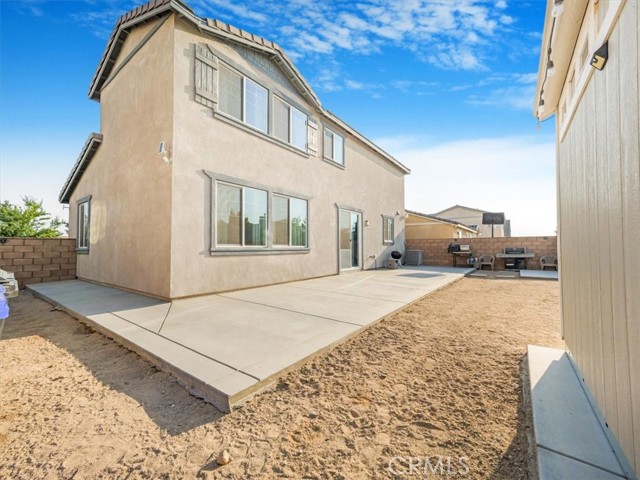Detail Gallery Image 3 of 38 For 12708 Ojo Caliente St, Victorville,  CA 92392 - 4 Beds | 3 Baths