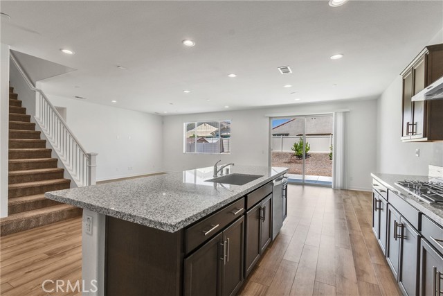29812 Juniper Court, Menifee CA: https://media.crmls.org/medias/6288d9bf-03b3-4959-94d6-e006be3470ae.jpg