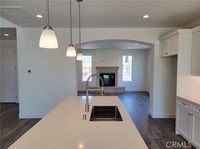 Detail Gallery Image 17 of 37 For 706 Manor Ln, Paso Robles,  CA 93446 - 6 Beds | 3 Baths