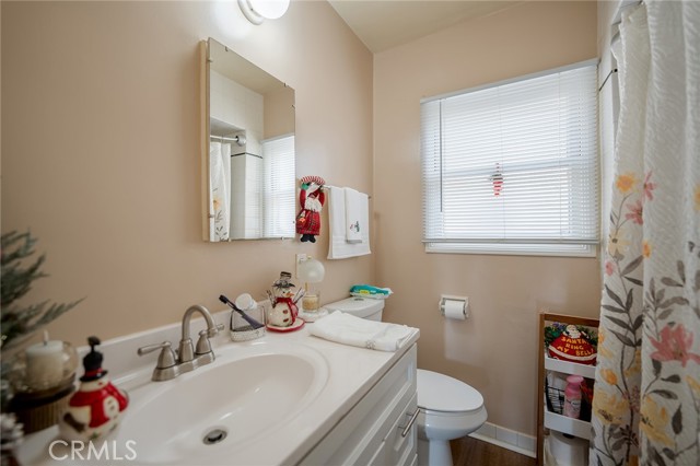 Detail Gallery Image 17 of 26 For 833 N Lacy St, Santa Ana,  CA 92701 - – Beds | – Baths