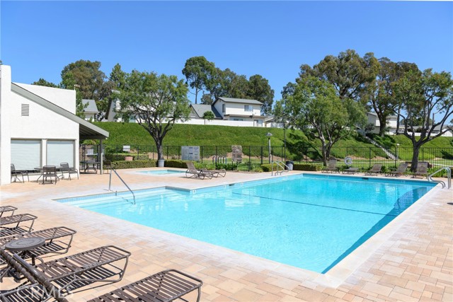 Image 54 of 74 For 6782 Willow Wick Court