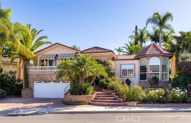 Detail Gallery Image 1 of 51 For 24182 Torena Cir, Mission Viejo,  CA 92691 - 4 Beds | 3 Baths