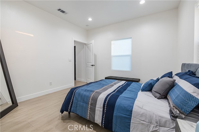 Detail Gallery Image 34 of 74 For 3627 S Van Ness Ave, Los Angeles,  CA 90018 - 4 Beds | 2 Baths