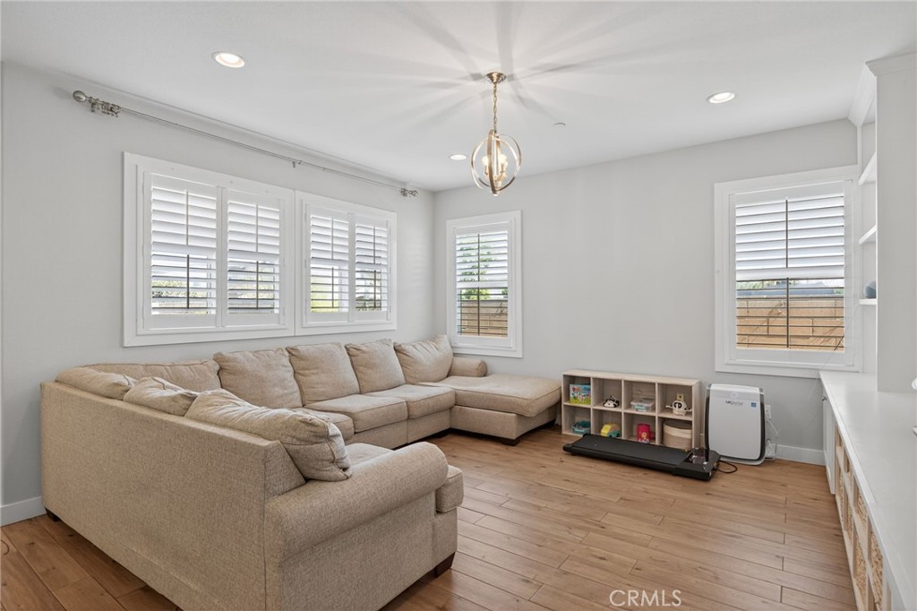 MLS #SR25199445 image #5