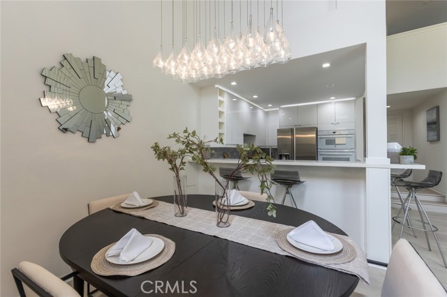 1007 S Catalina Avenue, Redondo Beach CA: https://media.crmls.org/medias/628be51f-8386-4fe8-84d5-73c67b985b5d.jpg