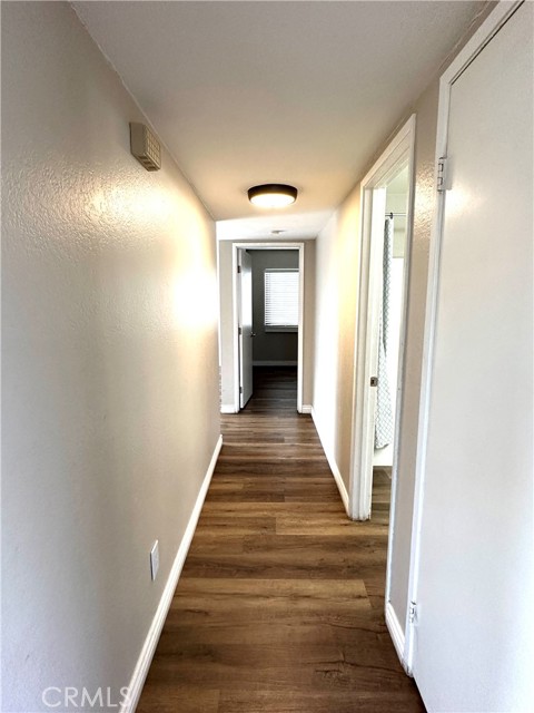 Detail Gallery Image 10 of 23 For 1156 Millstream Ln, Corona,  CA 92880 - 4 Beds | 3 Baths