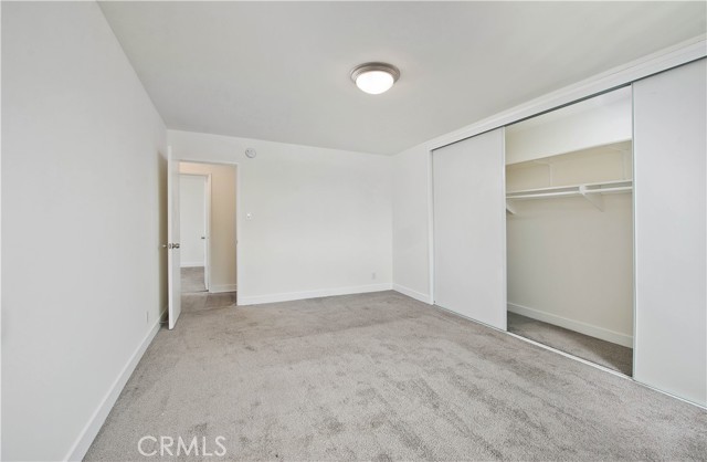5415 Newcastle Avenue, Encino CA: https://media.crmls.org/medias/628c73b7-087e-4893-b15d-ba4906e757b3.jpg