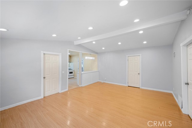 Detail Gallery Image 2 of 19 For 10617 Wilsey Ave, Tujunga,  CA 91042 - 3 Beds | 2 Baths