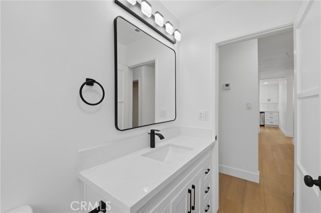 Image 24 of 39 For 2917 Del Amo