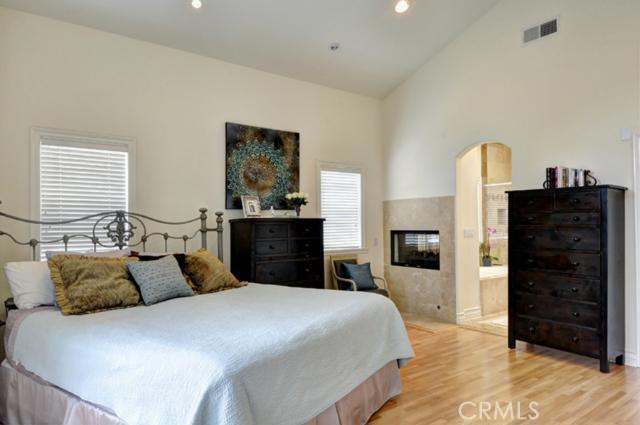 513 Juanita Avenue, Redondo Beach, California 90277, 3 Bedrooms Bedrooms, ,2 BathroomsBathrooms,Residential,Sold,Juanita,SB13146533