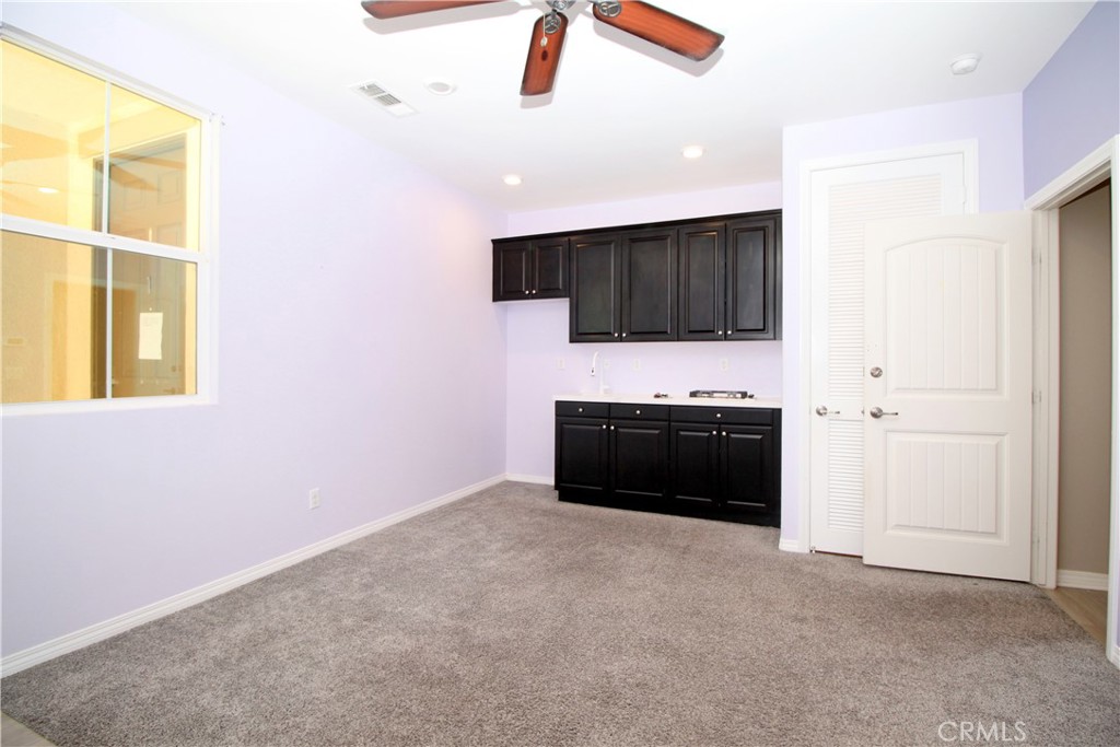 11927 Berlyn Dove Court