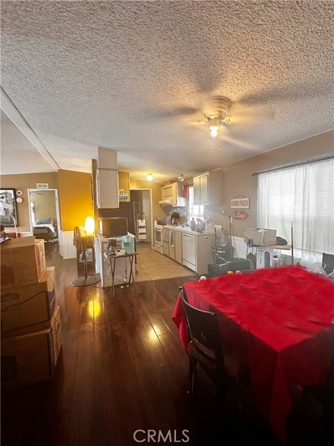 2140 Mentone Boulevard, Mentone CA: https://media.crmls.org/medias/6291c0c0-4352-4d40-8e56-488c3251a2c6.jpg