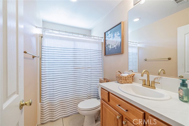 4302 Olivera Place, Lancaster CA: https://media.crmls.org/medias/6291d0fb-b1a0-4cf3-bd48-c1110ec33d1a.jpg