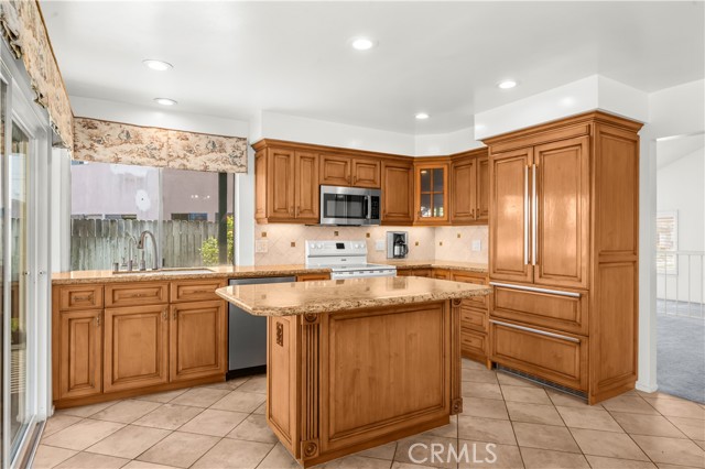 Image 10 of 56 For 6595 Jaluit Street