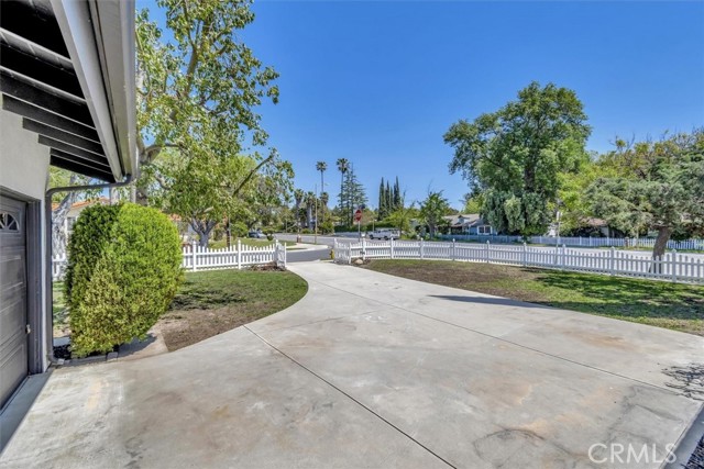 18500 Celtic Street, Porter Ranch CA: https://media.crmls.org/medias/6292c676-441d-4211-92a2-eec64fb4b85b.jpg