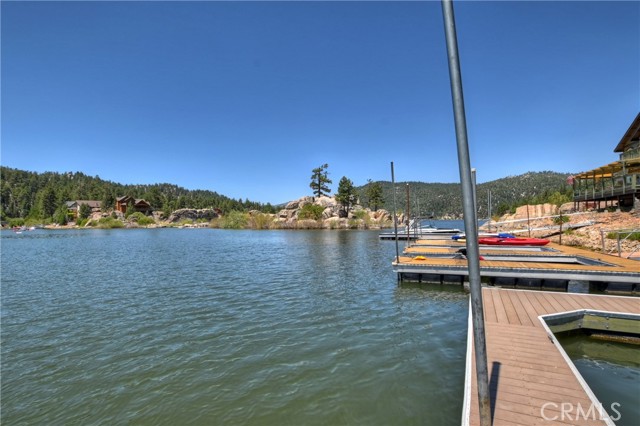 747 Boulder Bay, Big Bear Lake CA: https://media.crmls.org/medias/6293628c-6cce-49bf-9320-7fc2da5269d8.jpg