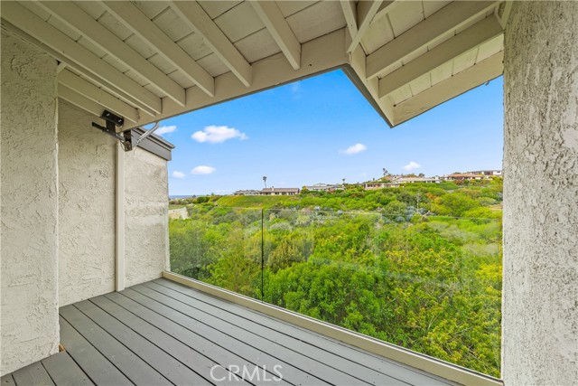 9 Jasmine Creek Dr, Corona del Mar CA: https://media.crmls.org/medias/6293a0da-3888-4b91-b533-a143e9a7d03b.jpg