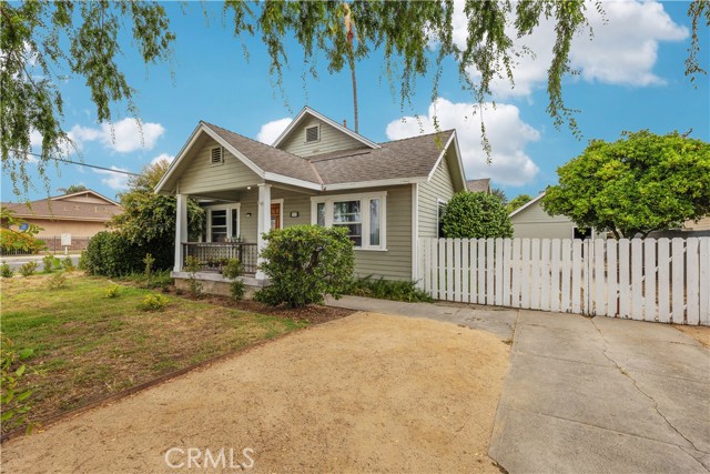 Detail Gallery Image 3 of 26 For 3501 Del Mar, Pasadena,  CA 91107 - 3 Beds | 2 Baths
