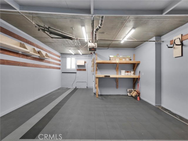 Detail Gallery Image 33 of 38 For 5242 Vesper #7,  Sherman Oaks,  CA 91411 - 3 Beds | 3 Baths