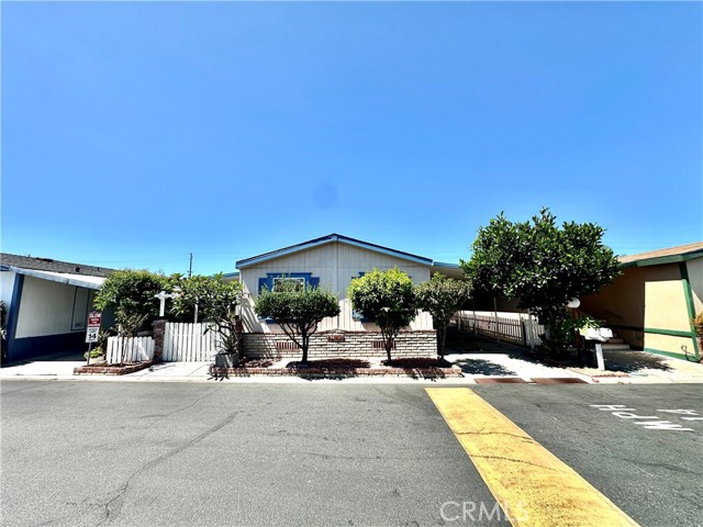 Detail Gallery Image 29 of 41 For 507 S Euclid St #71,  Santa Ana,  CA 92074 - 4 Beds | 2 Baths