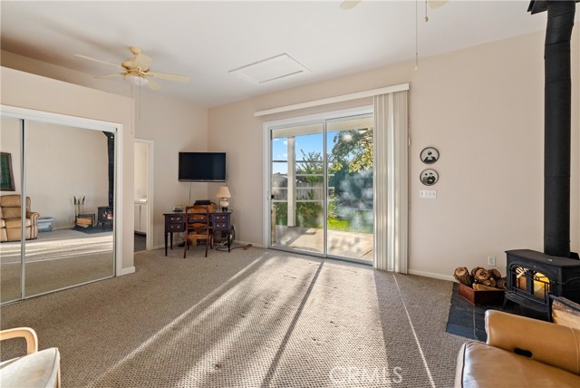 5570 Rancho La Loma Linda Drive, Paso Robles CA: https://media.crmls.org/medias/62954b06-aa8d-4d3e-a5a3-8047091d9ee5.jpg