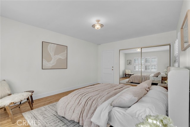 5248 Parkglen Avenue, Los Angeles CA: https://media.crmls.org/medias/6296c816-a3c2-4187-8976-92143c5916e7.jpg