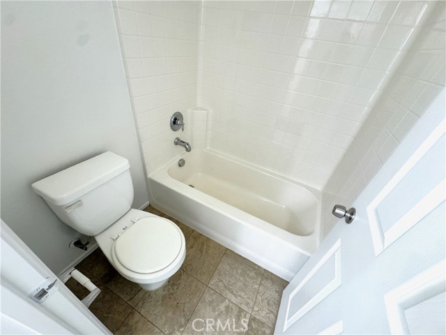 Detail Gallery Image 13 of 28 For 33793 Salvia Ln, Murrieta,  CA 92563 - 3 Beds | 3 Baths