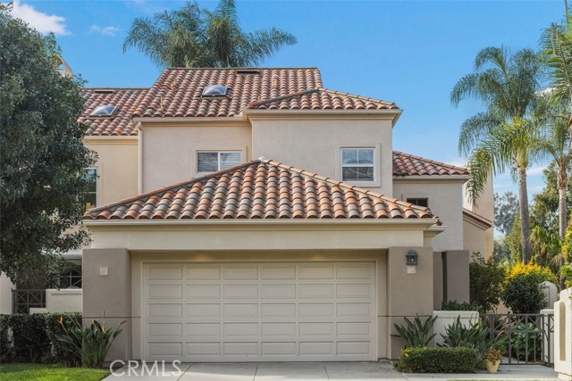 MLS# OC22258551