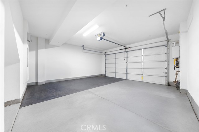 3957 E Huntington, Ontario CA: https://media.crmls.org/medias/6297af35-f4d1-43ed-a448-6e9e49cad7f4.jpg