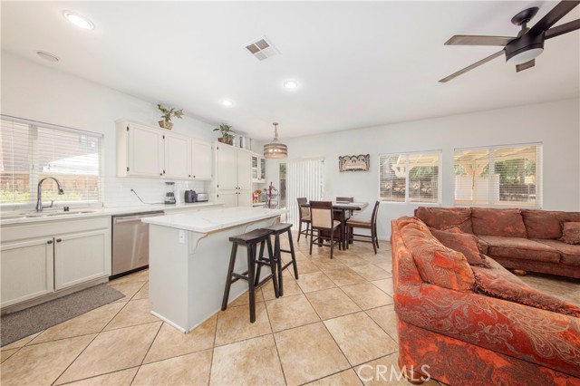 Image 13 of 25 For 27669 Corte Del Sol