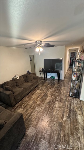 Detail Gallery Image 7 of 27 For 12700 Elliott Ave #516,  El Monte,  CA 91732 - 6 Beds | 3 Baths