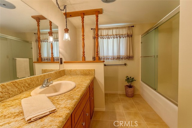 1515 W Avenue O12, Palmdale CA: https://media.crmls.org/medias/62991f9a-a418-426c-9c49-edf435b4c9f9.jpg