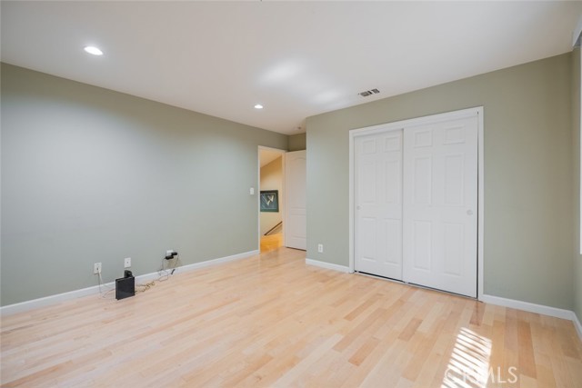 9530 Wheatland Avenue, Shadow Hills CA: https://media.crmls.org/medias/6299883e-5c9f-4bd1-908d-fb1075683de7.jpg
