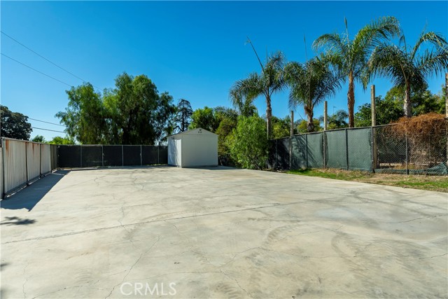 10161 Foothill Boulevard, Sylmar CA: https://media.crmls.org/medias/629a1cd0-b607-4704-8497-cabf8e6c6393.jpg