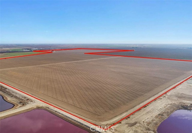 4645 Ave 120, Corcoran CA: https://media.crmls.org/medias/629a80a4-9da8-404b-8889-3e756e2f2c22.jpg