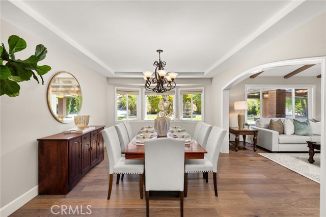 2465 Via Oeste Drive, Fallbrook CA: https://media.crmls.org/medias/629a942e-6cdb-43ae-b977-87d5ba7af749.jpg